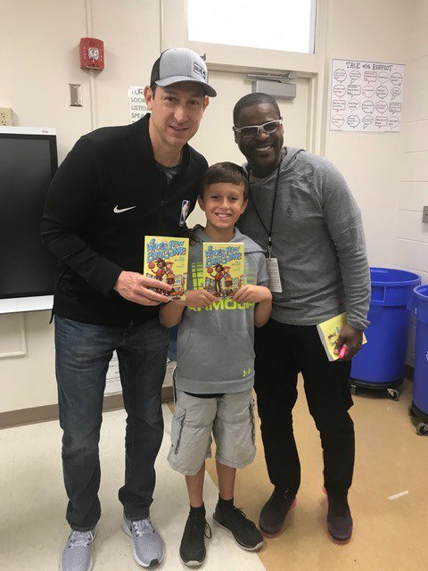 OfficialNBARefs's tweet photo. NBA referees JT Orr and Leroy Richardson joined Orlando area elementary students in taking a #TimeOutForReading before tonight's game 🏀📖 

@ScholasticEd @Scholastic https://t.co/Ke1zuICLGQ