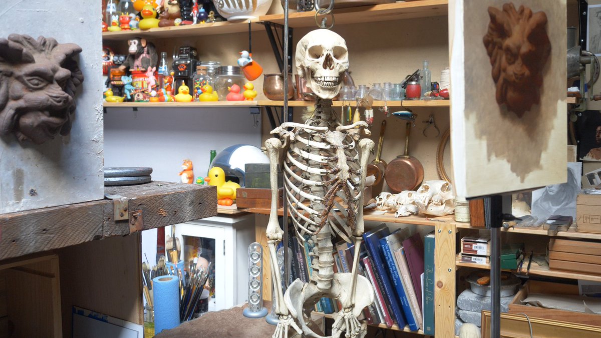 StanProkopenko's tweet image. Zoe gives us a tour of one of the best Ateliers (@gcanyc) in the country - proko.com/308