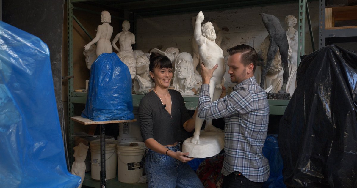 StanProkopenko's tweet image. Zoe gives us a tour of one of the best Ateliers (@gcanyc) in the country - proko.com/308