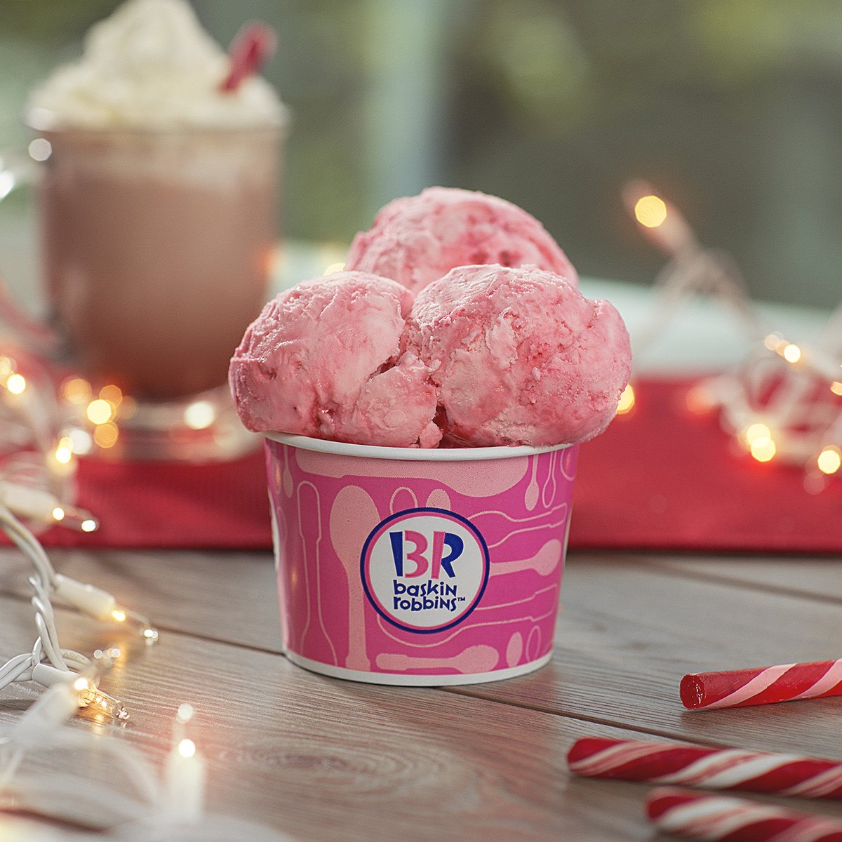 Wildcat2Go's tweet photo. Looking to satisfy a sweet tooth?  We can help you out, so head to our website and check out Baskin Robin's menu and we'll have it at your door before you know it! https://t.co/R3wypJI2ct