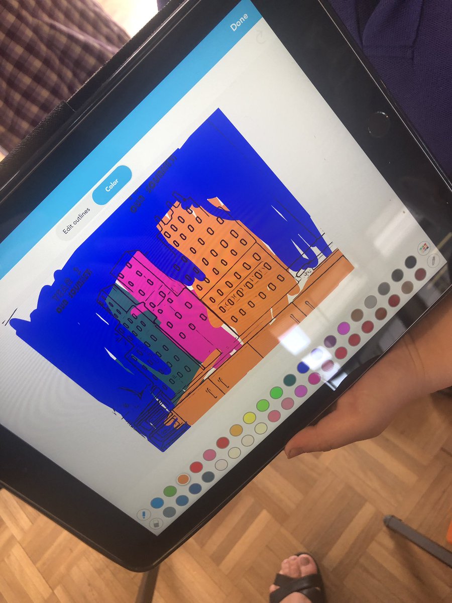 hgccrew's tweet photo. Exploring and creating Media Arts in STEAM today with Year 1s today using @ColorscapeApp then sharing on @Seesaw the kids were so engaged @ponderingDan #steameducat #DigitalLearning #STEMeducation #mediaarts https://t.co/jCauu0iqzE