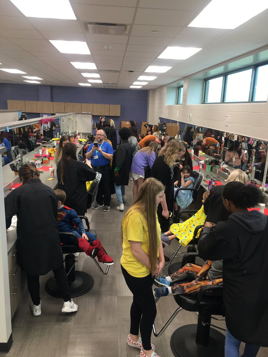 melmckeeverFCS's tweet photo. The Klein Cain Cosmetology students are having a day of pampering for your Princess or Superhero. It’s this Saturday, March 2nd. The Little Canes preschoolers had so much fun on their preview day! Contact skopesky1@kleinisd.net @KleinCain @KleinISD @KleinISD_CTE #Promise2Purpose https://t.co/YbRWSRI3Qv
