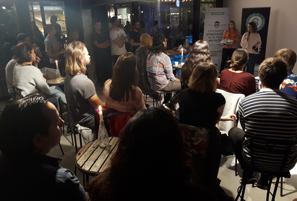 deihernandez's tweet photo. ✅Ecosistema emprendedor en movimiento! Qué lindo sentir que Pitch Night sigue siendo un óptimo espacio de intercambio y crecimiento! https://t.co/i1IuUMlMnH
