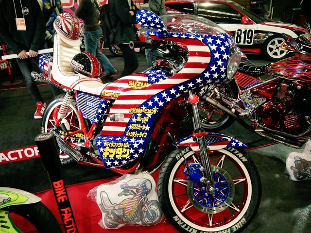 ｔｏｍ ｈ Al Twitter インテックス大阪で開催の 大阪オートメッセに行ってきました 四輪だけ出なくバイクも展示されていて 暴走族仕様の バイクもなどもあり 派手派手でインパクト抜群でした T Co 6miptng8lg Twitter
