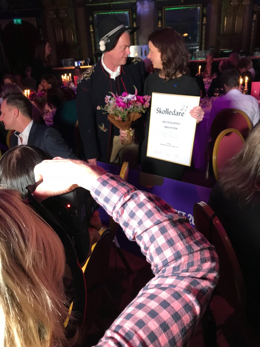 Sveriges bästa  skolutvecklare koras på Berns Stockholm. Mitt i vimlet med vinnaren Maria Nyström <a href="/marnyst/">Maria Nyström</a> i fantastiska #solskol