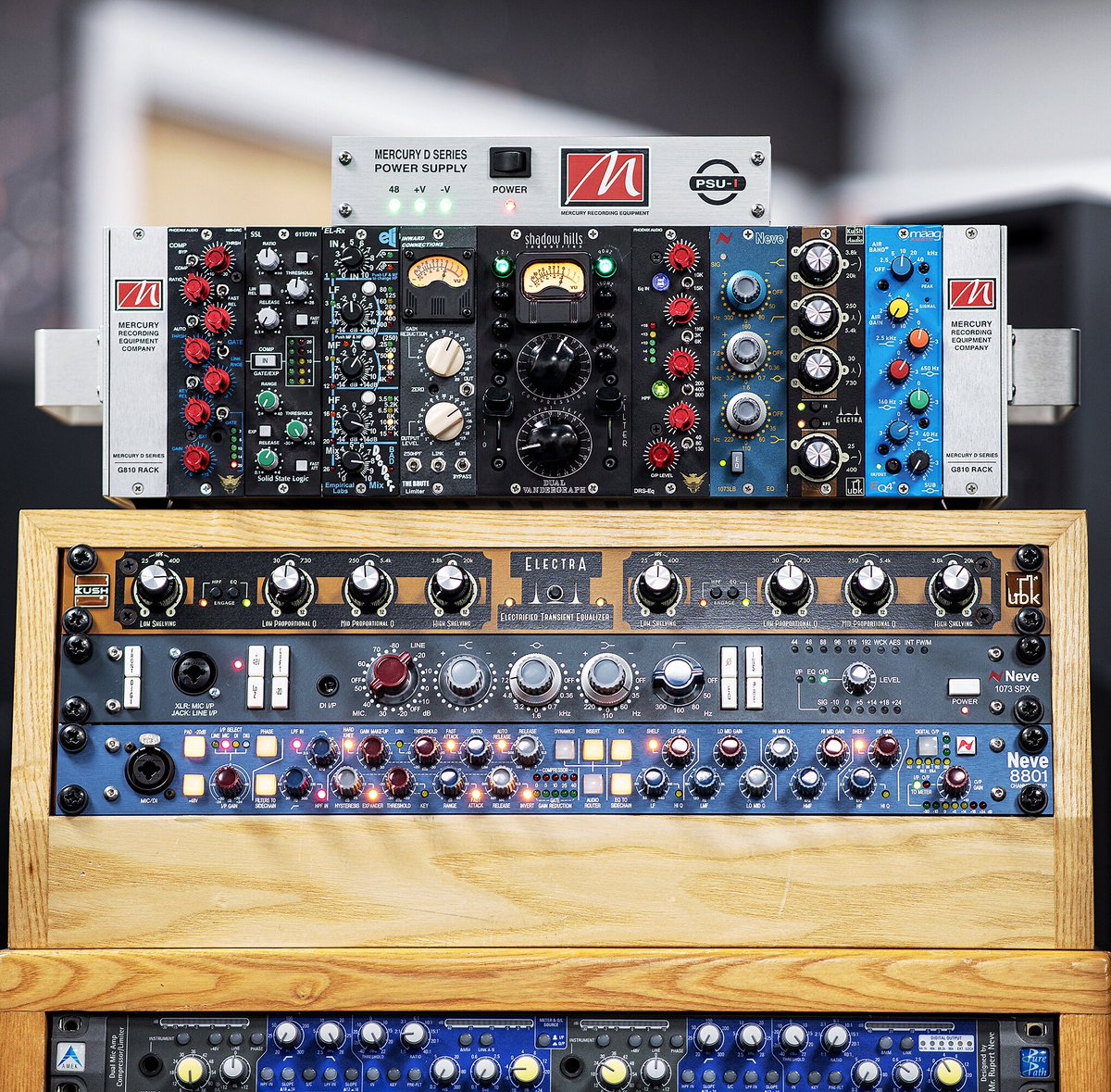 Studiocare's tweet photo. Selection of New and Used #studio outboard #equipment and #500Series rack modules
#KushAudio #Electra
#Neve1073 SPX
#Neve8801
#Mercury G810 Rack
#PhoenixAudio
#SSL #Dynamics
#EmpiricalLabs #DocDerr
#InwardConnections #TheBrute
#ShadowHills #Vandergraph
#Maag #EQ4 https://t.co/SjPLt7yLPj