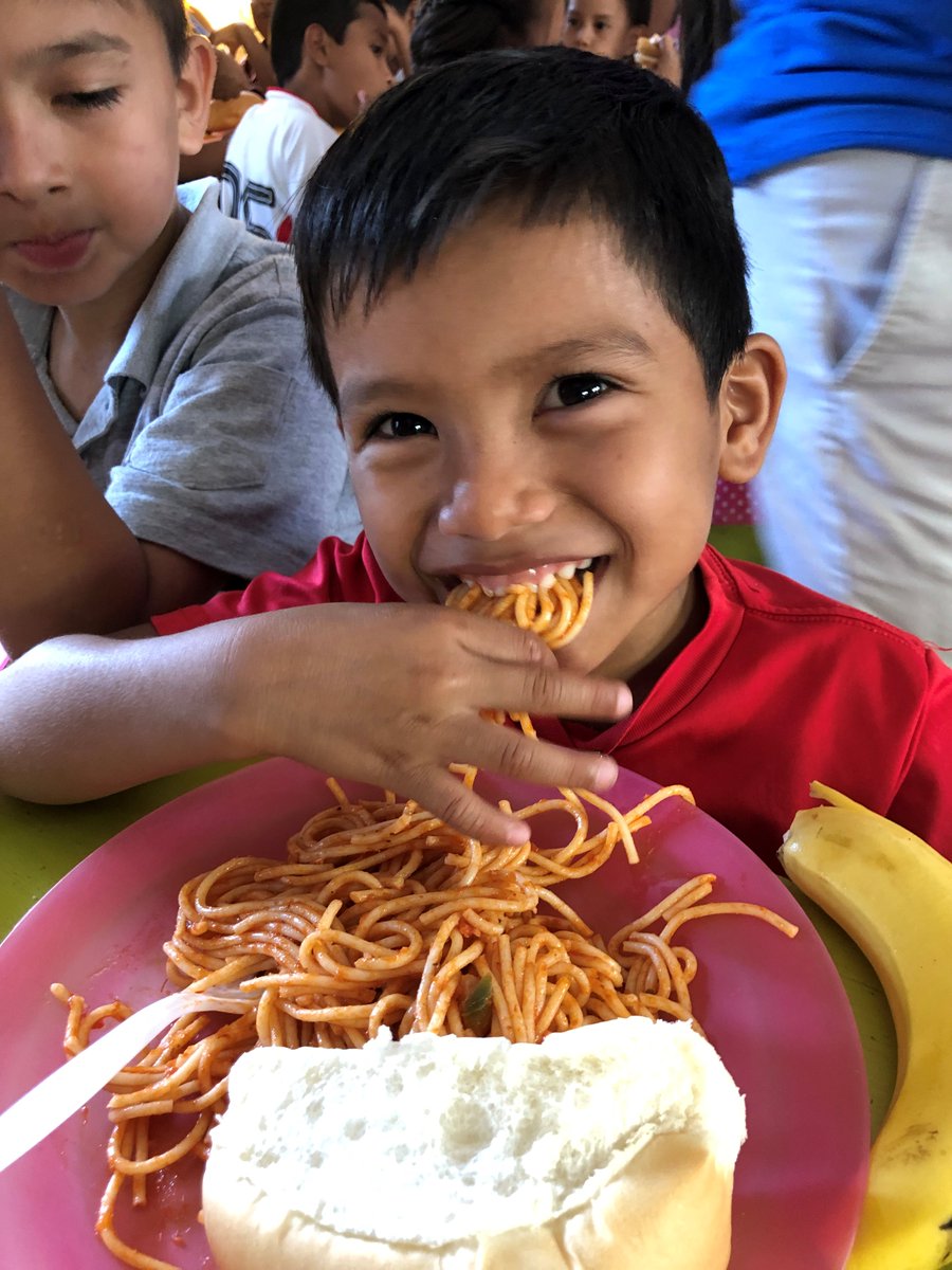 HeartsInMotion's tweet photo. Sponsorship. It does a body good. ##feedinghungrybellies #nutrition #weeklyfeed #HIMcharity #zacapa #gualan #sponsorachild #sponsorsareamazing #youcanmakeadifference #servingothers #answeryourcalling #bonappetit https://t.co/culaU6Oi8l