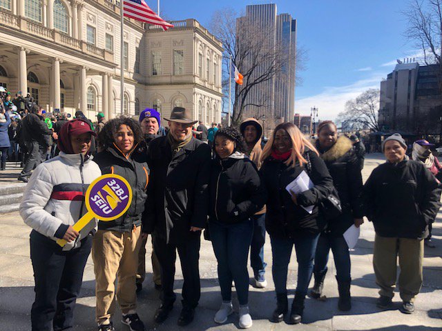 32BJSEIU's tweet photo. Thank you to @NYCCouncil Members for talking with fast food workers today about the importance of #JustCause legislation! #MyFastFoodStory https://t.co/FH41sT9Tai