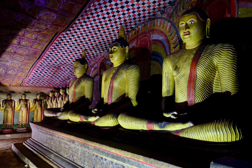photofer87's tweet photo. "Voyage au Sri Lanka", exposition photos de Bernard Brondel à la bibliothèque d'#Eymoutiers du 01 mars au 14 avril 2019, les mercredis et jeudis de 10 à 12H  et de 14 à 16h, les vendredis de 16h30 à 18h30 et samedis 10 à 12h et 14 à 18H. https://t.co/87nj62zWwE