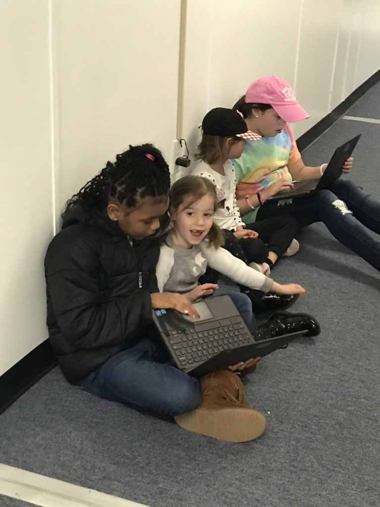 Mrs. McComb tweet media