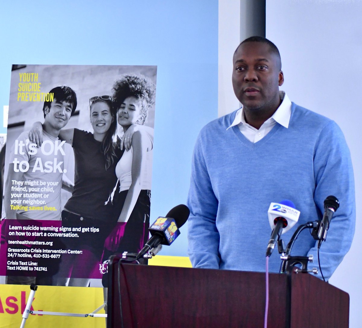 HoCoGovExec's tweet photo. Today, I am proud to announce a new campaign to reduce youth suicide in Howard County. The Health Department will implement a holistic plan to increase awareness, reduce stigma, recognize warning signs, and send a message to both youth and adults; It's Ok To Ask. https://t.co/QaMjoL3u9i