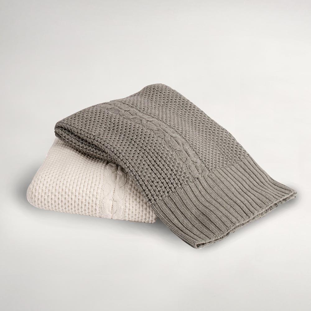 Lifekind's tweet image. The Honeycomb Throw: woven with pure GOTS-certified #organiccotton. Add pure warmth + coziness to your evenings at home. Shop now! bit.ly/2GJ6D7T