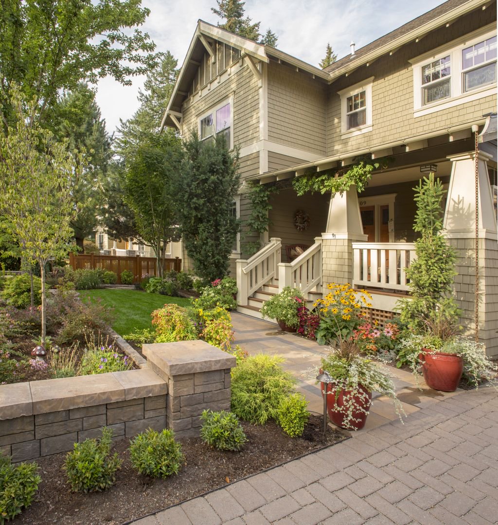 LandscapeEW's tweet image. Landscape East &amp;amp; West can make whatever you imagine for your perfect outdoor oasis possible. buff.ly/2Db9VfN
#LandscapeTips #LandscapeTricks #Landscaping #OutdoorLiving #LivingOutside #PlanYourLandscapeDesign #LandscapeDesign #Landscape #Portland #Oregon #WestLinn #PDX