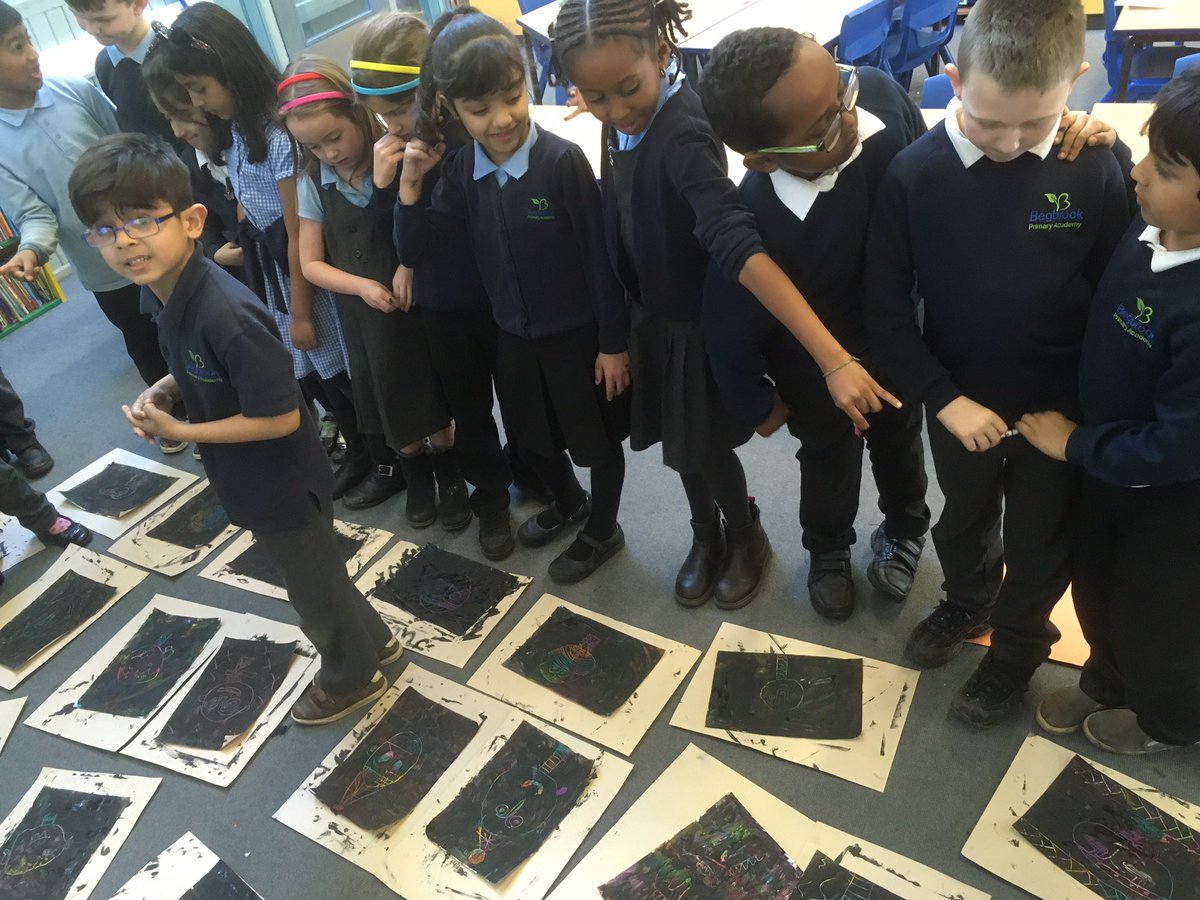 BegbrookAcademy's tweet image. Year 2 art inspired by African Akua dolls. We started by colouring our pages will oil pastels, painting black over the top and scratching out our design. Then we did a class gallery and shared what we liked about each other&apos;s art. It was a lot of fun!!!! #year2learning #CLF
