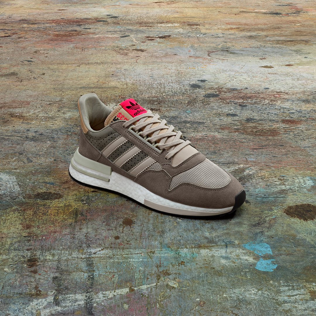 adidas alerts on Twitter: "adidas takes inspiration from the Kelvin temperature scale to highlight the contrast between modern mechanical production and traditional craftsmanship with the Pack, featuring the ZX 4000 4D