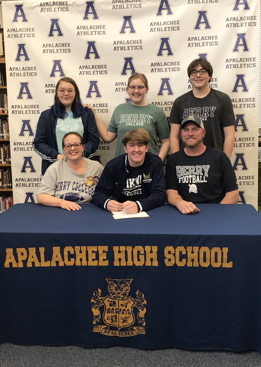 CoachTonyLotti's tweet photo. And another Wildcat gets an opportunity!! Huge Congrats to Apalachee Football’s @peyton_ferro23 &amp; his family on his signing to play football at Berry College next season! Outstanding! @ApalacheeHS @ApalacheeFB https://t.co/gbUPrPXYfU