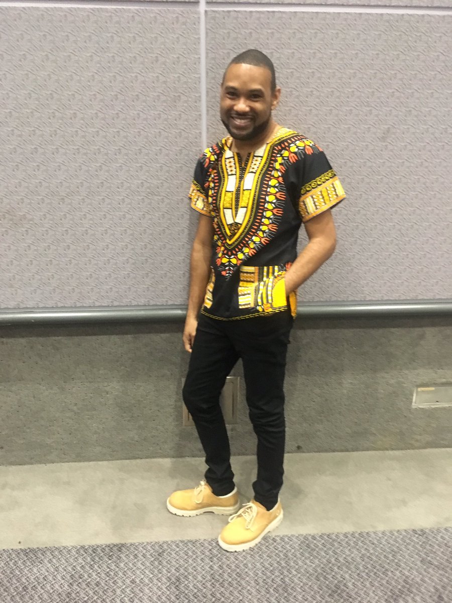 RyTheClassicGuy's tweet photo. Sung at the African American Mental Health Conference! #ClosingOut #BlackHistoryMonth https://t.co/YZl3sLFTlq