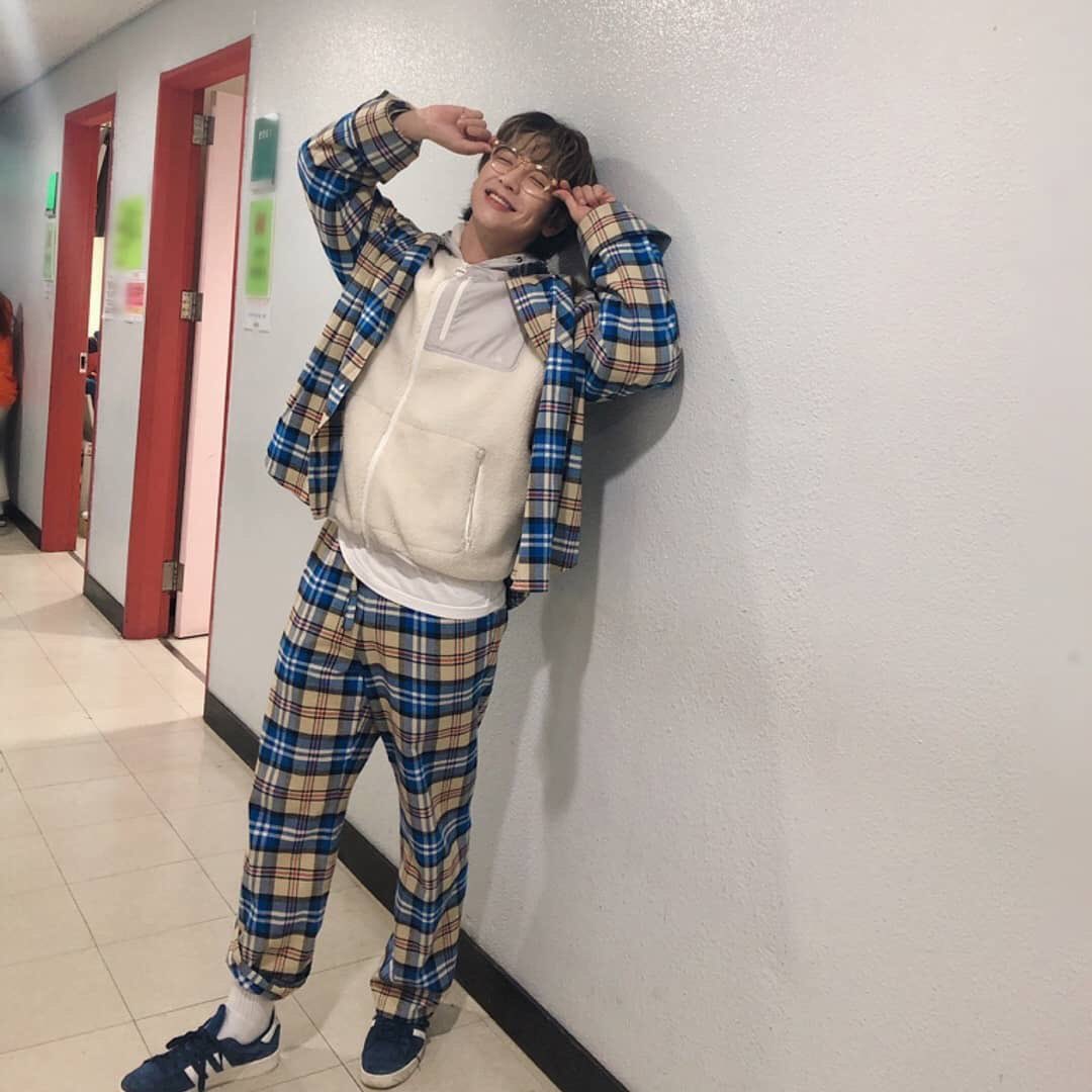 NflyingBE's tweet photo. [📸]03.02.2019 | INSTAGRAM |._kimjaehyun_. 

🇧🇪 Il pleut ☔
Se sentir bien dans les vêmements ( ?) 🧥
.
.
.
#Nflying #KimJaeHyun #Inkigayo  #vêtementspersonnel #pasun #pyjama #cesont #mesvêtements #aujourdhui #acclamation #Merci #Nfia #hehe #coeur https://t.co/9TD3Zy6644