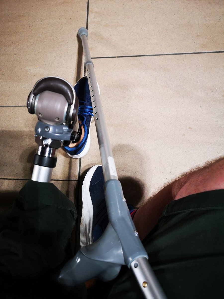 Hopalonglloydy's tweet image. @ottobockuk #London Done 💪💪 think I might have overdone it a little though i try to only walk about 2000 steps a day. #ClegExperience #HipDisarticulation 💪💪