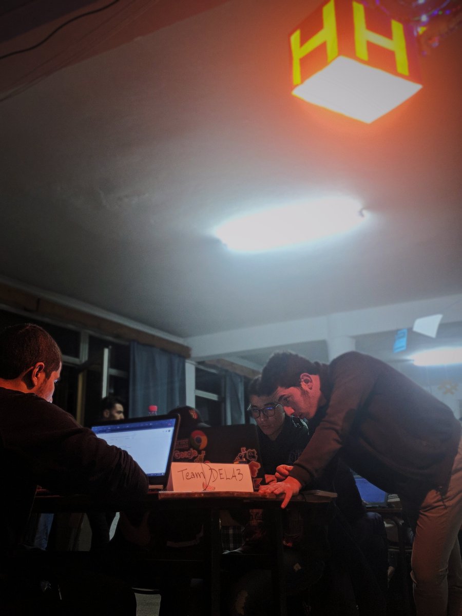 GDG_Algiers's tweet image. Teams in our hub are ON FIREE 🔥 #HashCodeGDGAlgiersHub
#Hashcode2019 #HashCode #Google #GDGAlgiers #GDG