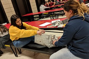 MN4H's tweet photo. Ever wonder how your shoes came to be? 7th graders from @WorthingtonD518 are exploring the engineering of shoe design in their @4H EDGE afterschool club. Igniting curiosity and STEM enthusiasm. That's what @MN4H is all about! #UMNExtWorks #mnleg https://t.co/BYn2twp9iR