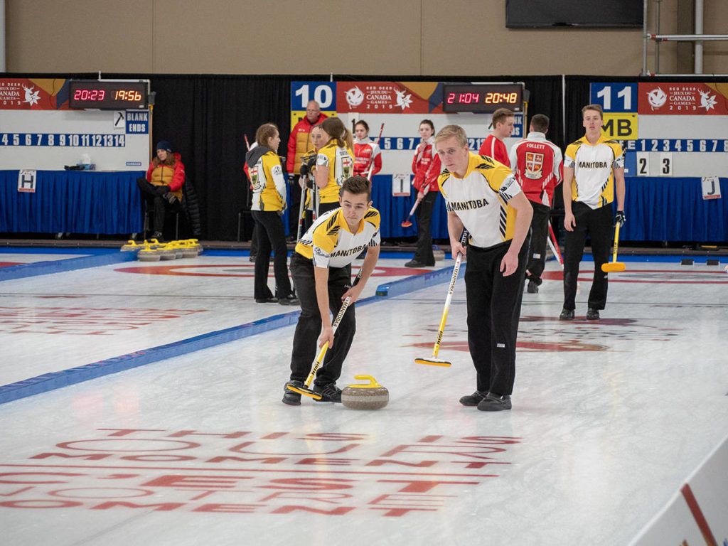TeamToba's tweet photo. Twin curlers take on ice Wednesday @2019CanadaGames Once the twin brothers shared a bedroom together, now the Team Manitoba curlers share the love for the game together.
@adamflatty @sean_flatt #herdofus #teamtoba #cwg2019
@CanadaGames @RedDeerAdvocate 
https://t.co/lqf2NeHhu8 https://t.co/EzL3Km4AN3