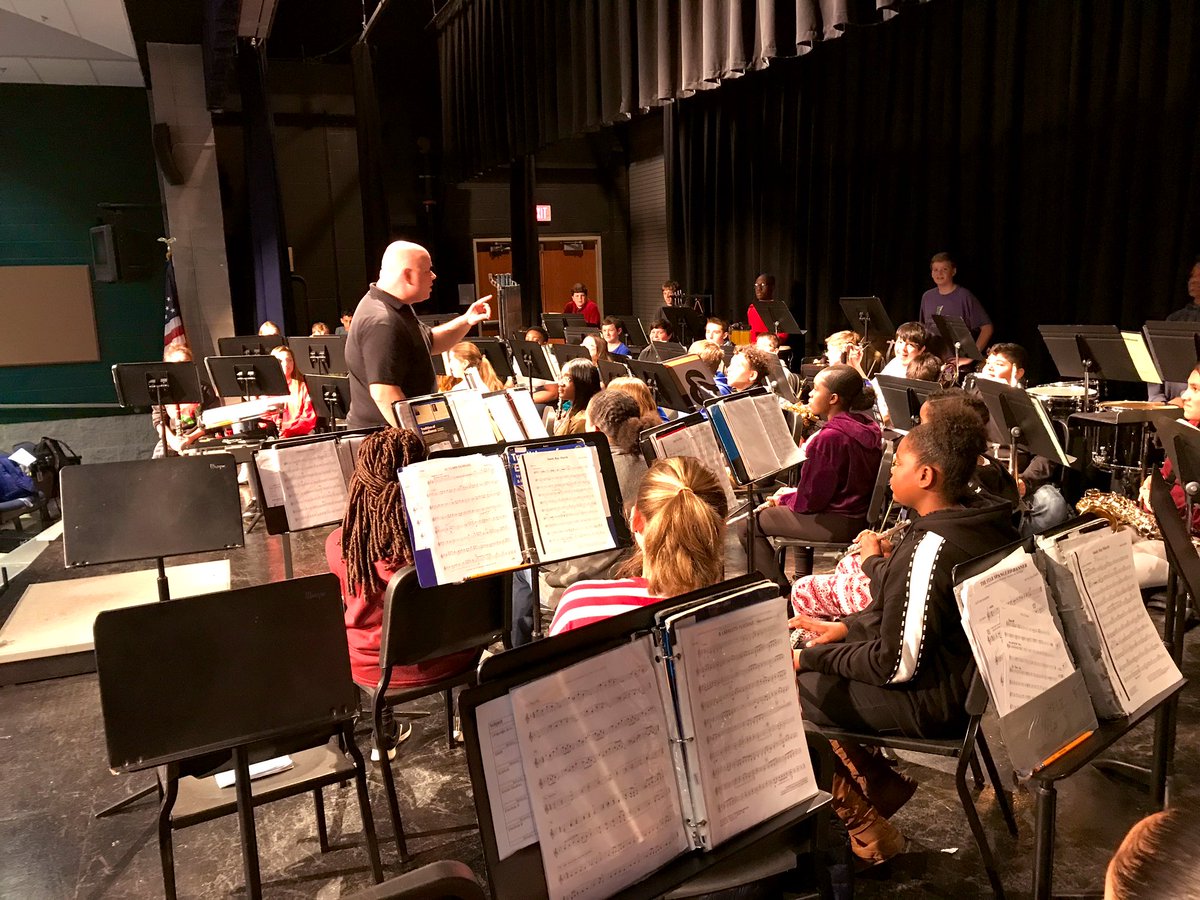 GHMSBands's tweet image. Thanks to Mr. Matt Pellas and Dr. Bill Staub for two wonderful and challenging pre-MPA clinics with the 7th and 8th grade band students! @FJCarnageBand @EastCarolina #OurGravelly #qualitymusicmaking