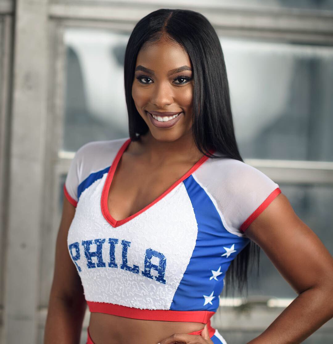 Wishing the happiest of birthdays to our strong and fierce dancer Latifa!! 💙❤️ #hbd #sixersdancers