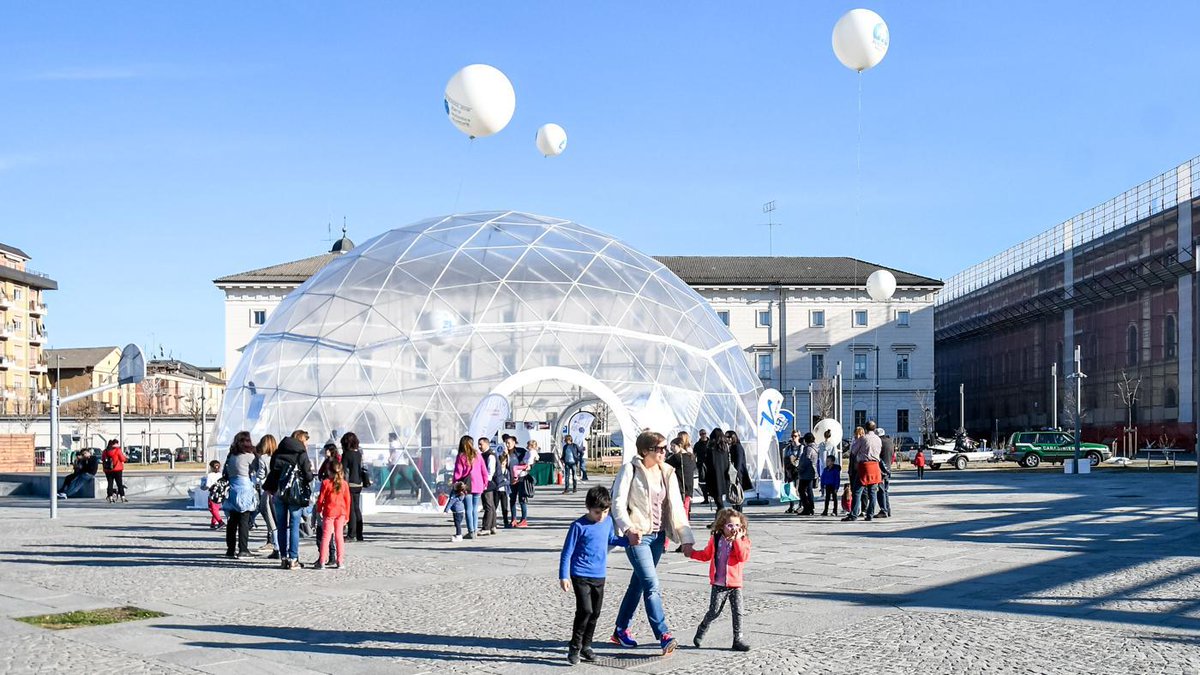 RoboVallauri's tweet photo. #futuraCuneo giunge al suo terzo e ultimo giorno
Day 3 - i #giovani attraverso la #tecnologia e le #innovazioni intrapprendono la strada per il #futuro
#futuracuneo #futuraitalia #day3 #innovazione #cuneo #miur #miursocial #robovallauri #vallauri #scuola #digitale #scuoladigitale https://t.co/cS68tpYD69