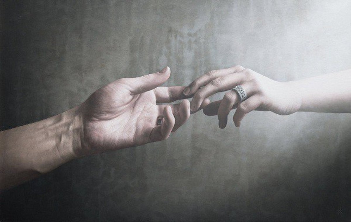 Птица улетает с руки. Нажми отпускай. Я тебя отпускаю. Отпустить птицу. Рука отпускает руку.