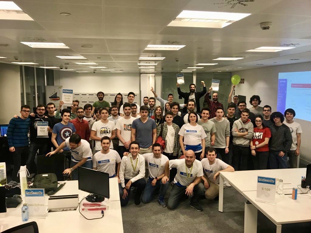 NTTDataSpain's tweet image. Finished!
Enhorabuena a todos los participantes del #HashCode2019 ¡Habéis hecho un gran trabajo! ¿Cómo habéis quedado?
Aquí están algunos de los #hashcoders que han afrontado el reto en las oficinas de everis. ¡Muchas gracias a todos!
#HashCodeateveris