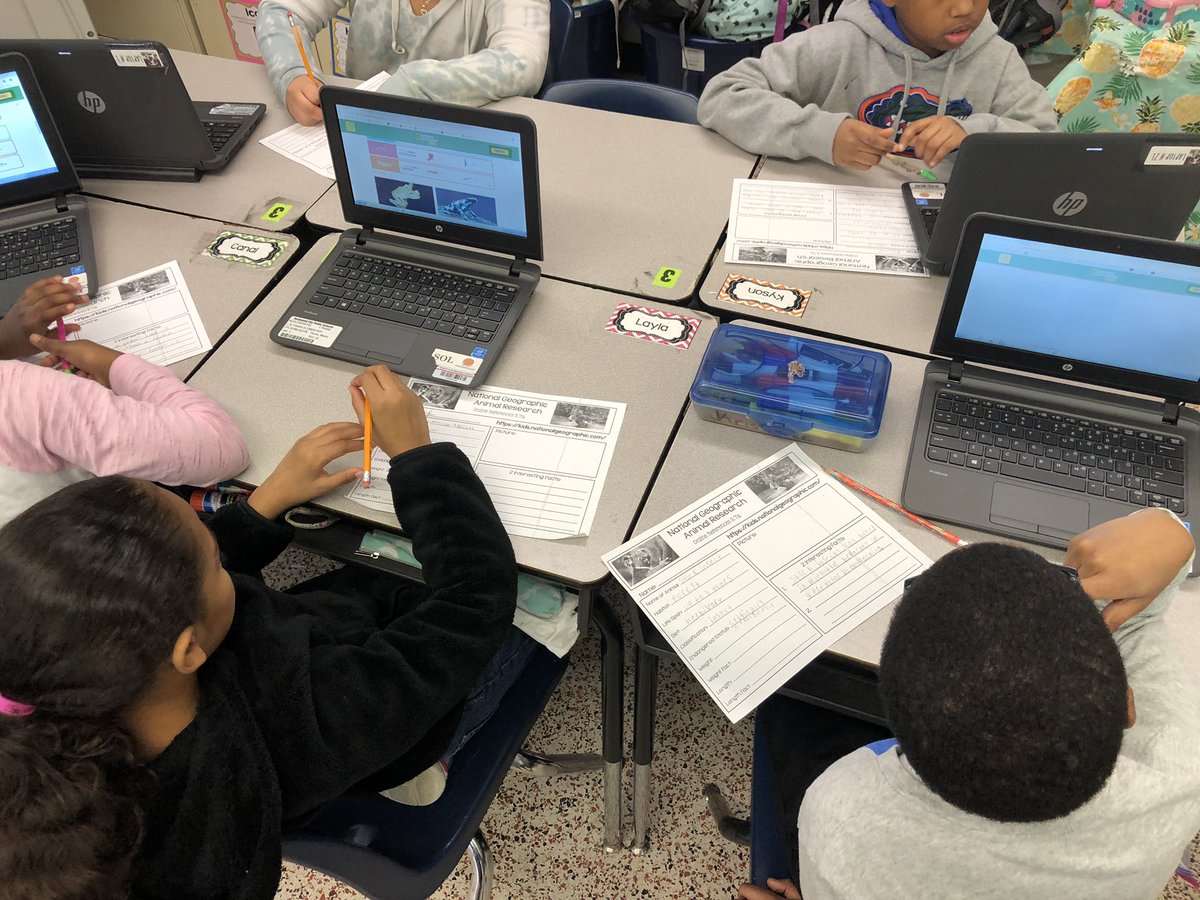 MrsWest3rd's tweet photo. Using National Geographic Kids to research animals online! #DLDay @RVAITRTs @RPS_Schools @PfisterITRT https://t.co/cmwCb1qfPw
