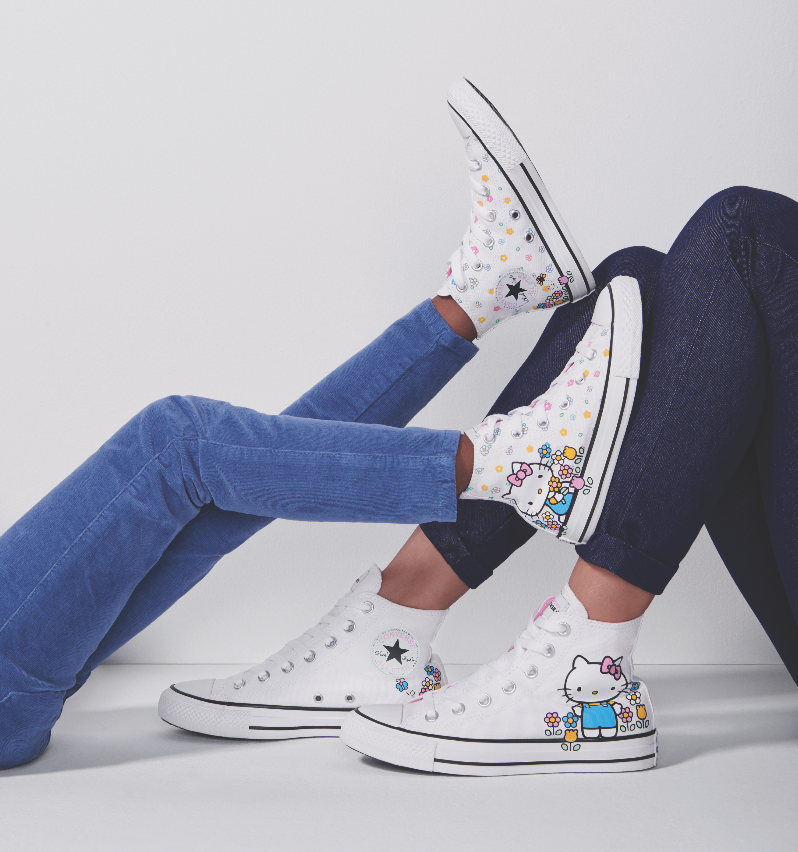 DressingBrands's tweet photo. La compañía japonesa Sanrio se une de nuevo con Converse para lanzar una nueva colección súper Kawaii que celebra a Hello Kitty, por ser un ícono y leyenda de la cultura pop, lo mejor es que ¡Ya está en México! Gracias @converse_mexico 💖👟 #ConverseXHelloKitty https://t.co/73IdoWfAc8