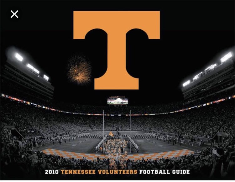 Antonio_johns0n's tweet photo. I am blessed to receive an offer from the University of Tennessee🙏🏽#GoVols 🔶⚪️ https://t.co/hGs9b00iaF