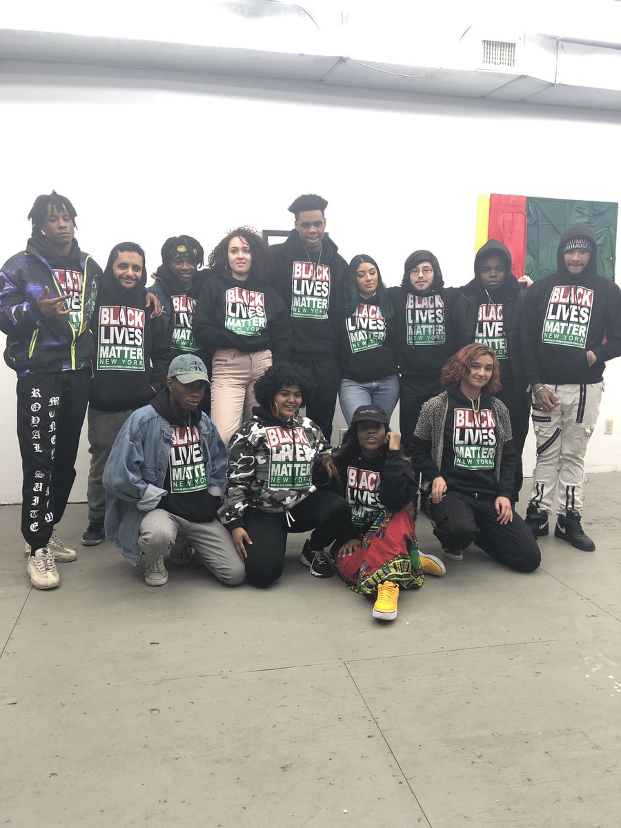 AFROSOCDSA's tweet photo. Black Lives Mattter Youth Coalition doing it one time for BHM #blackpower #futureofthecity https://t.co/bNuTvKvndV