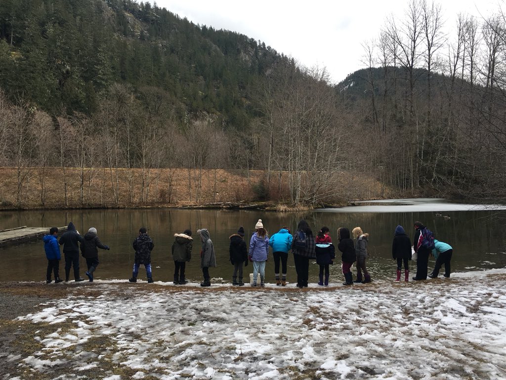 MsAllerton's tweet photo. Having a blast at Outdoor School with the grade 4’s! #outdoorlearning #ods @CheakamusCentre https://t.co/8zAR1cd8y0