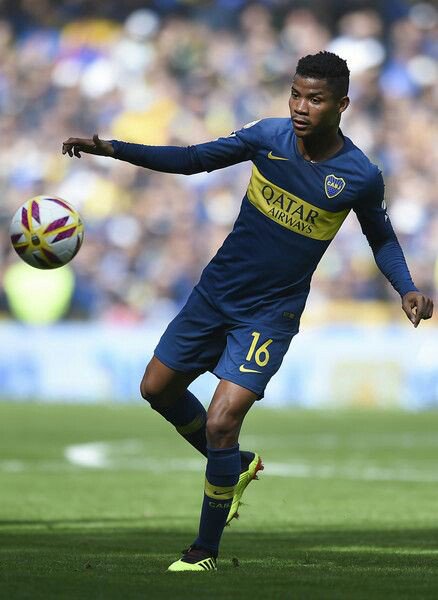 Wilmar #Barrios: "La cancha siempre está llena, es un club histórico. Los invito si algún día pueden ir a la Bombonera. Es el único estadio que he sentido que late". 💙💛💙