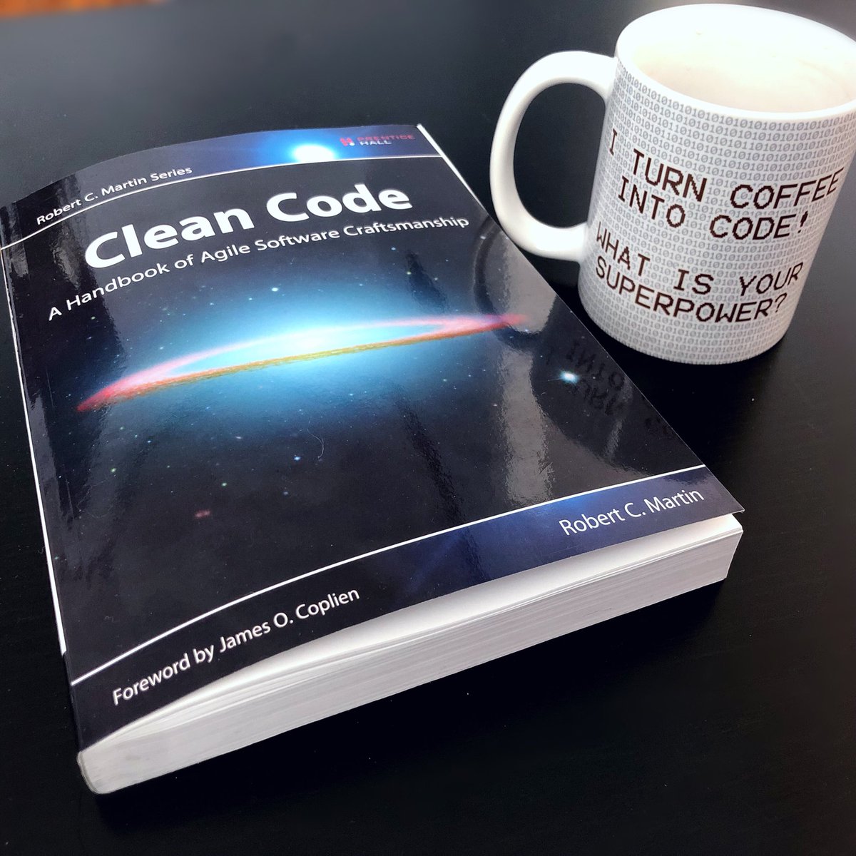 devbrewcoffee's tweet image. All developers need a copy of this, no matter how experienced you are! Clean Code by Robert C. Martin
.
.
.
.
#devbrew #devbrewcoffee #cleancode #bookstagram #coffeeholic #coffee #mug #c #java #javascript #php #deva #developers #software #engineers