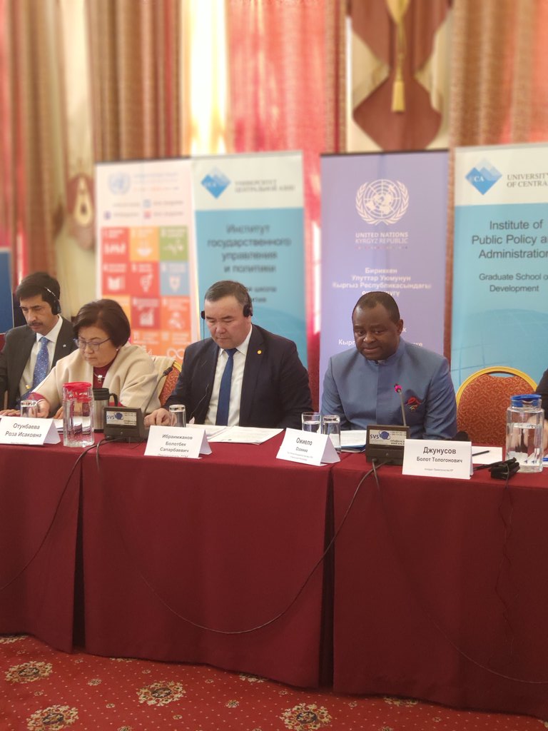 undpkg's tweet photo. In this discussion participants share their inputs on current #migration issues, challenges and opportunities and develop a list of recommendations for migration policy. #EffectiveUse of the positive aspects of #migration should be achieved by combining joint efforts. https://t.co/Y8TDOPljrn
