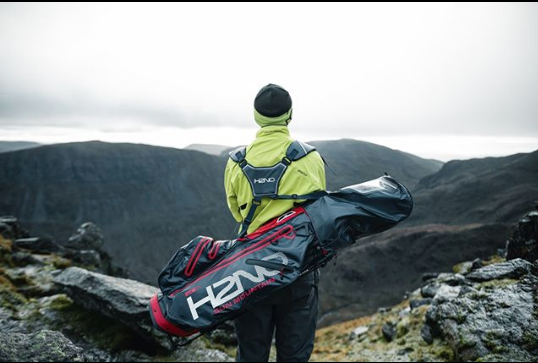 SunMountainGolf's tweet photo. "Open your mind to your limitless potential" says Iron Golfer as he embarks upon his next golf adventure. 🏆
📸 @the_iron_golfer
#pgapro #climbtonewhieghts #waterproofbag #mountainsofinstagram #sunmountainsports #sunmountaingolf https://t.co/s8ZWfNCoXB