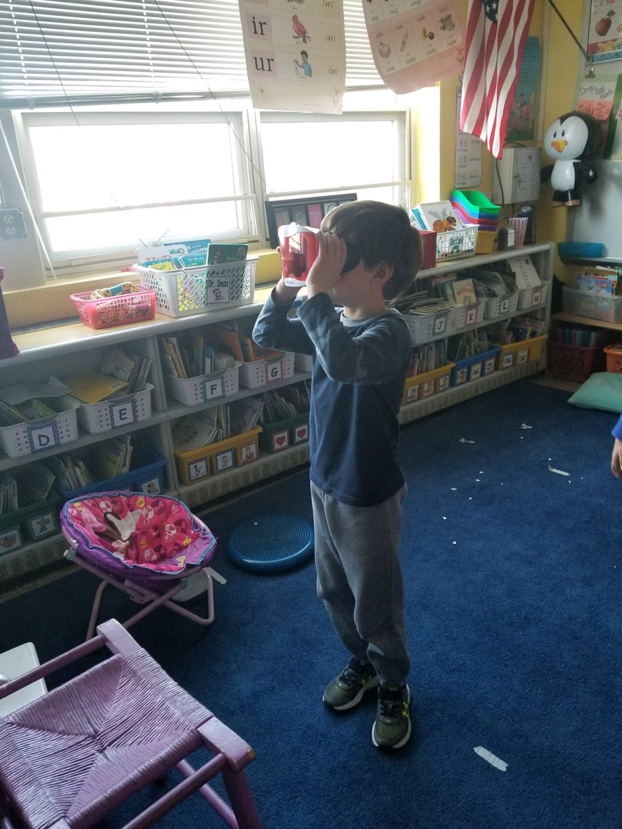 JamieTetro's tweet photo. The highlight of their day...”feeling like they were really floating in space” #MTPSDLD2019 #VirtualReality #FVFocused #FVfirsties #FutrureReadyNJ #MTPSPride @MTPSpride @MTPSFairview https://t.co/dhNxv2BPN3