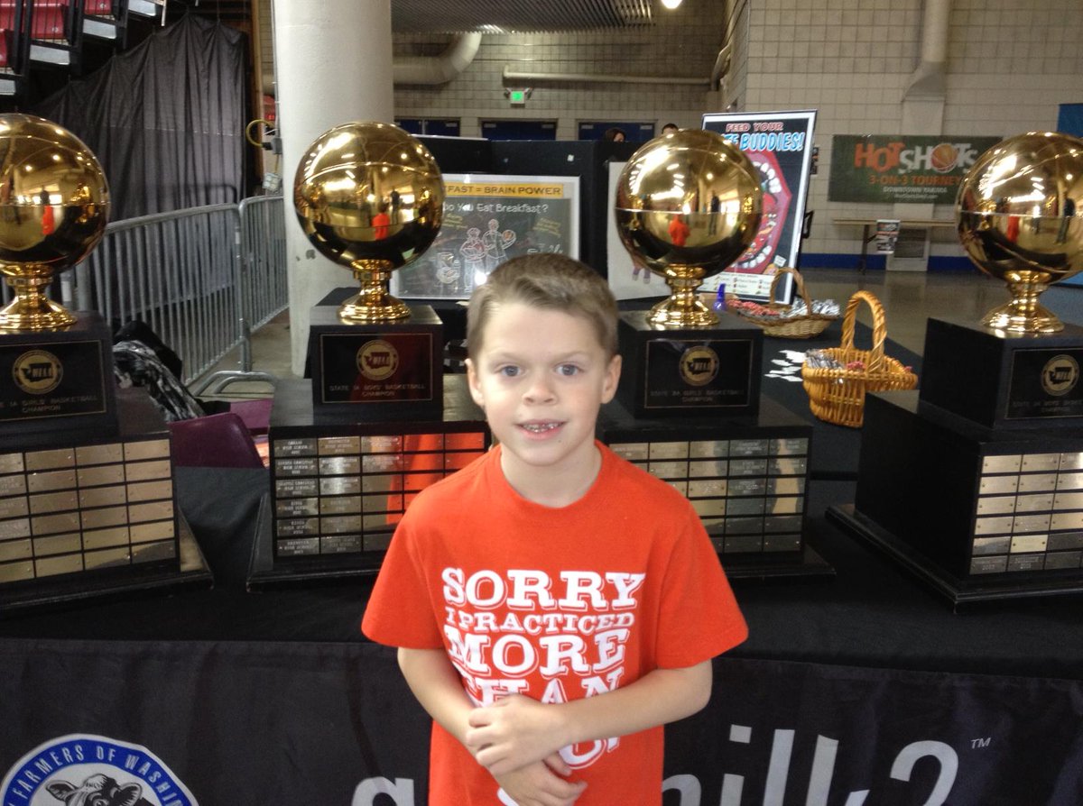 coachLehnert's tweet photo. TBT...7 year old Carson at the 2012 STATE Basketball Tourney dreaming big. Excited to spend the next couple days with him in Yakima soaking it all in. #DreamBig #Believe #StateChampions #CanOnlyBeOne https://t.co/8nrBnz0olU