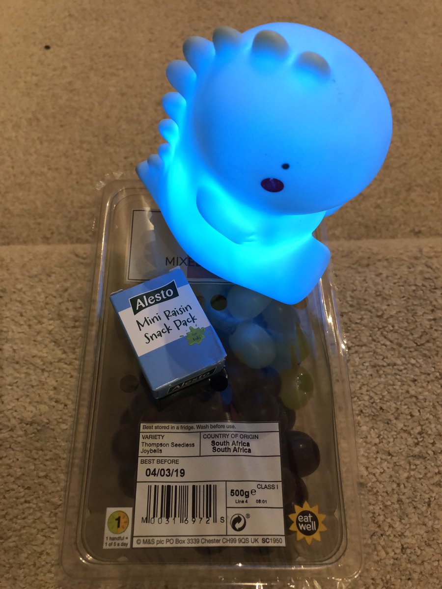 SSPSutton's tweet image. ...all ready to tell you about #MINDUp tomorrow at #croysuttpe annual #conference #brain #brainbreaks see you bright and early @ReigateCollege 🌈🦖🧠🙏