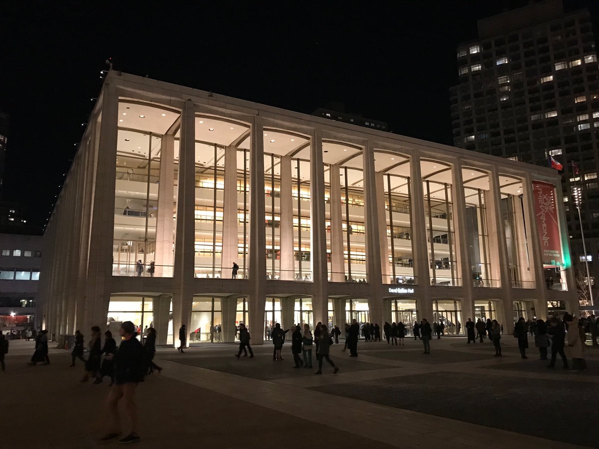 VAHSmusic's tweet photo. Getting ready for performances at Lincoln Center! #vahsmusicnyc2019 https://t.co/pCoz5DtYUY