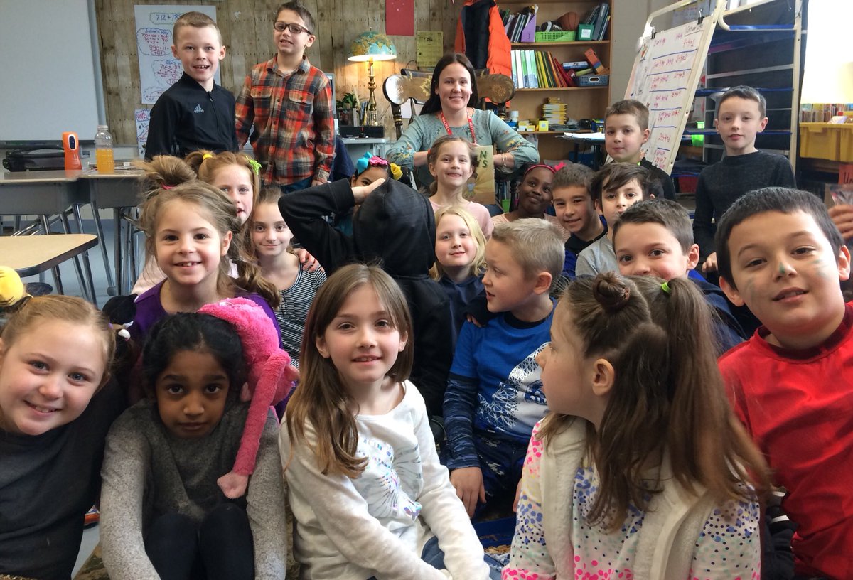 We love our mystery readers! Thanks for coming in to celebrate reading this week! Students heard “The Gruffalo” by Julia Donaldson and “Green Pants” by Kenneth Kraegel #ellingcen