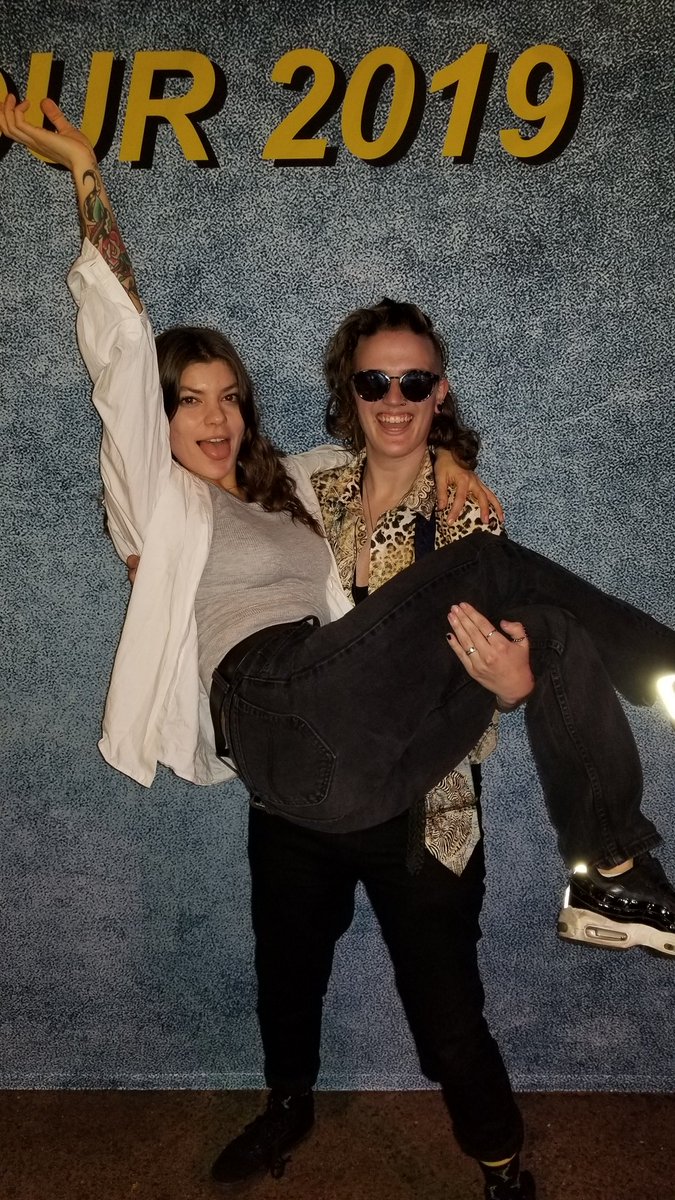 StacyMartini's tweet photo. #ThisTimeTour prom was the best prom π servin looks with the beautiful @DonnaMissal https://t.co/AbWefKmdKC