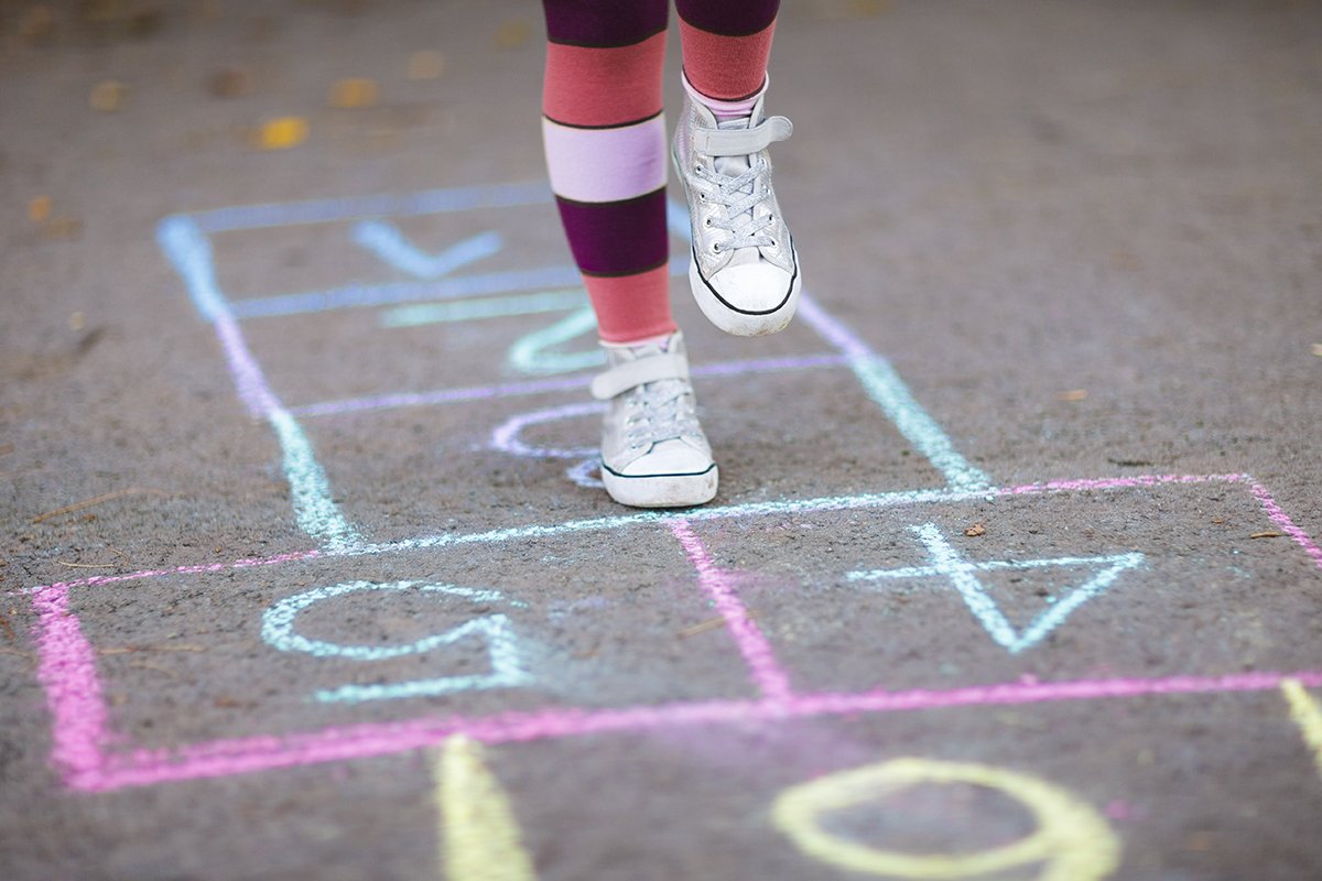 movemoresheff's tweet photo. Sheffield SCHOOLS – Help us to break a world record in hopscotch!
Get in touch to find out more.
#MMHopscotch #MoveMoreSheffield #MoveMoreSchools #SheffieldisSuper @theoutdoorcity @SCCActivity https://t.co/MgUE5NtKZX