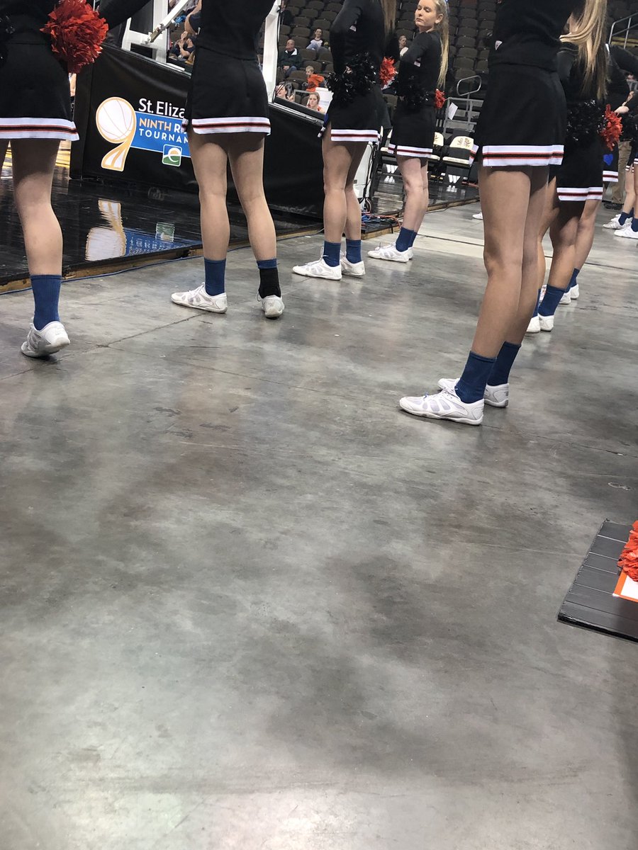 RyleCheer's tweet image. Wearing blue and remembering how lucky we are to cheer with people we love. Continued love  and support to HHS  💙