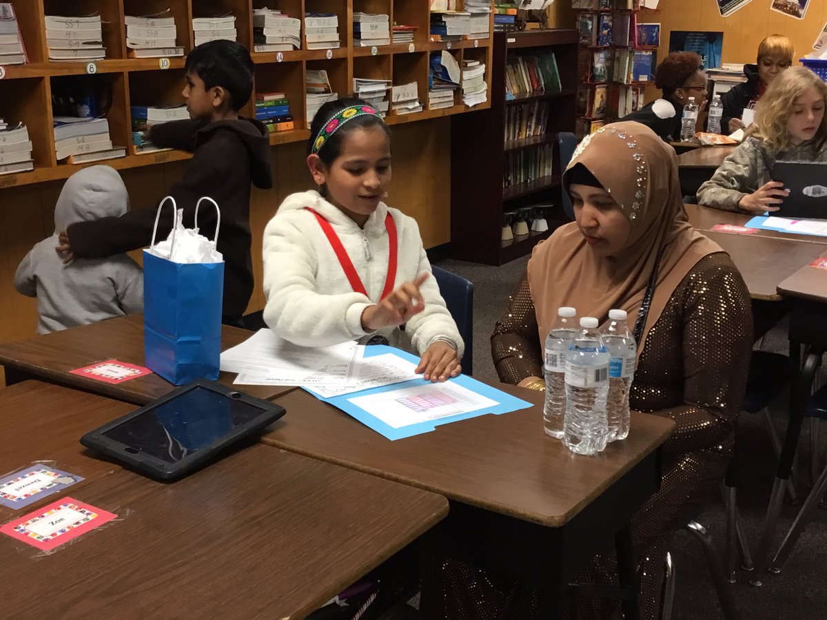 dee_mazurek's tweet image. I absolutely love student led conferences! It makes my heart smile to see the interaction with the students and parents discussing their education. @NISDCNE @NISD #RootedColoniesNorth