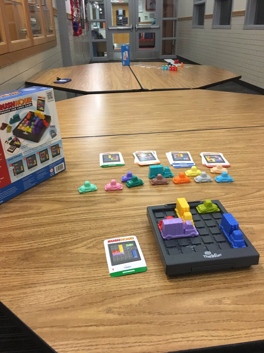 EduTseng's tweet photo. Exploring #RushHour and other logical thinking games at #STEM Night @RiddleElem! Our awesome #PTA was awarded a grant from @ThinkFun for these games! #RiddleLearns #ourFISDstory #FriscoFutureReady https://t.co/PVR7rpY936